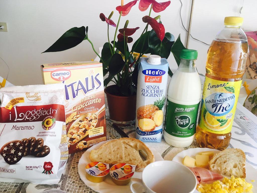 Emilio'S Home Рим Екстериор снимка