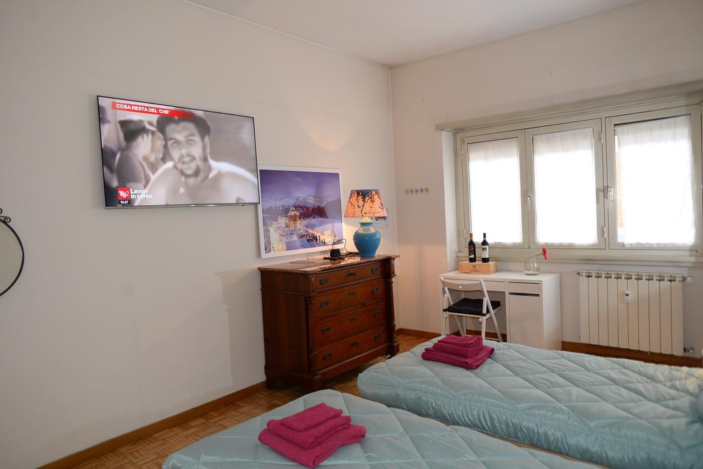 Emilio'S Home Рим Екстериор снимка