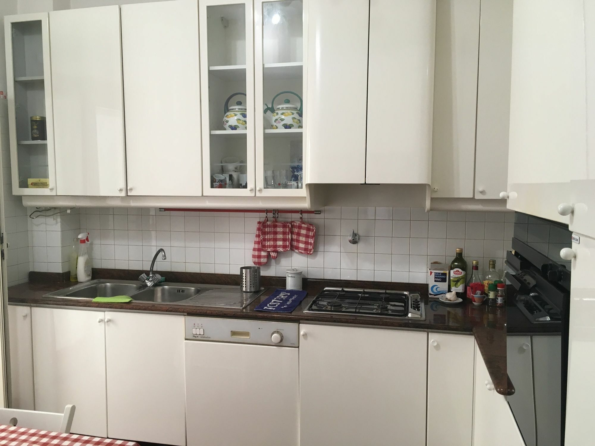 Emilio'S Home Рим Екстериор снимка